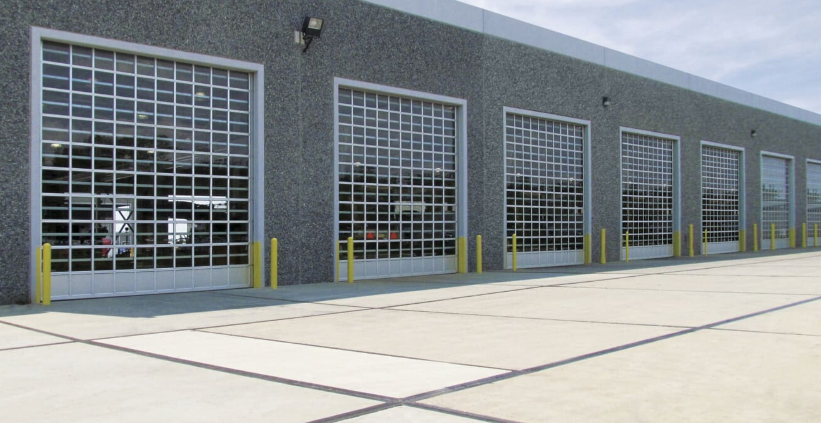 commercial garage door repair service in Columbus, OH.